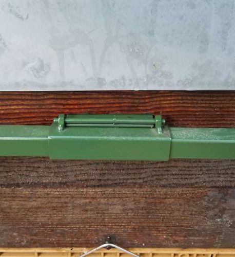 Patte clapet sur diable lève-ruche Scalapi®